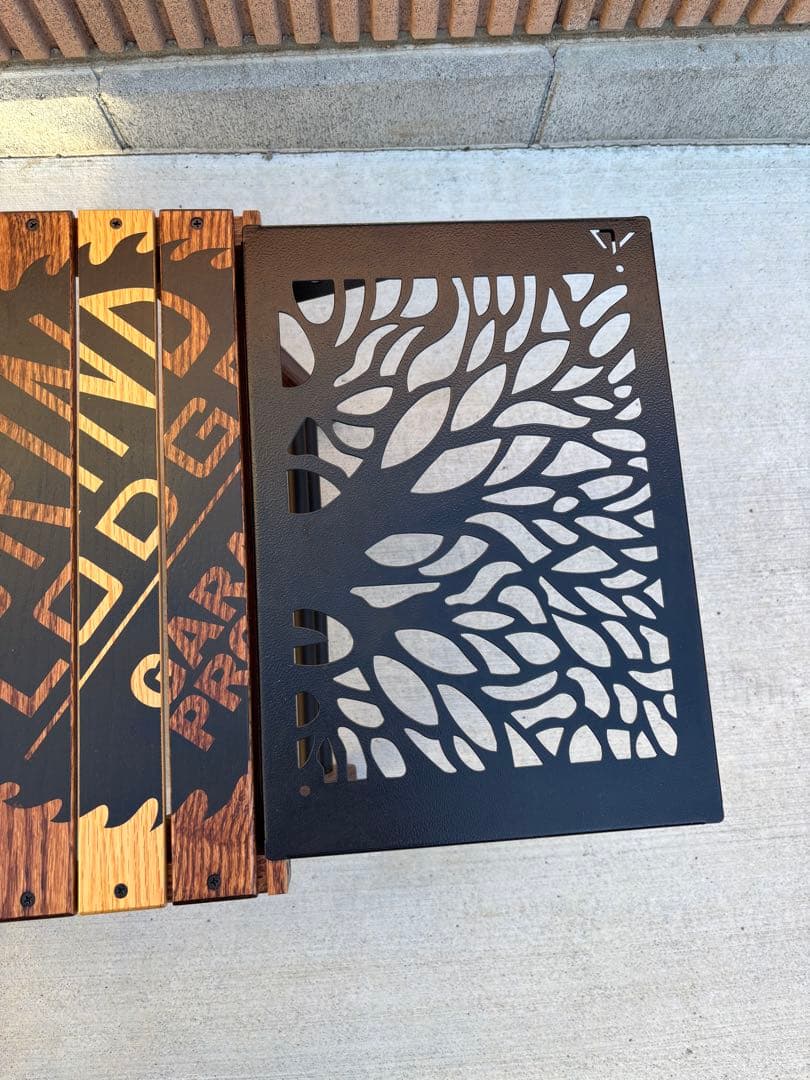 black design ハレテーブル　grindlodge グラインドロッヂ