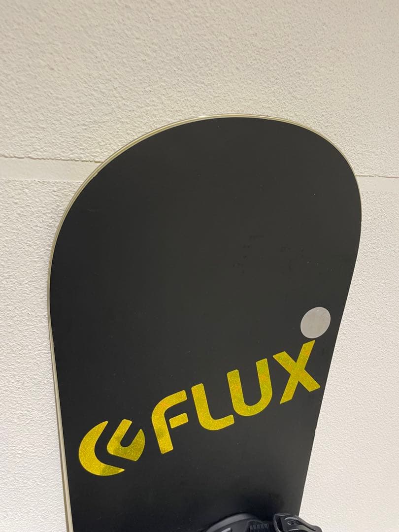 November ARTIST アーティスト　157