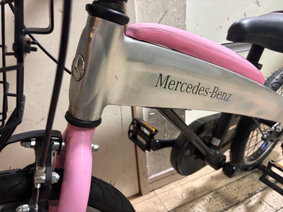 Mercedes-Benz メルセデスベンツ子供用自転車 シルバー/ピンク