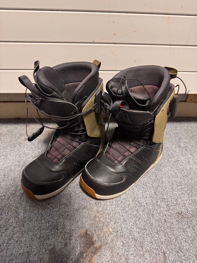 Salomon Launch 紐ブーツ メンズ 25.5使用感あり　即発送可