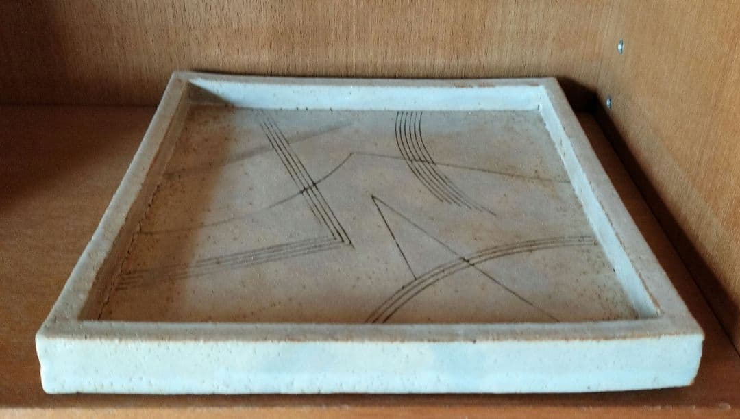 陶芸　幾何学文様角皿　武田武人作品