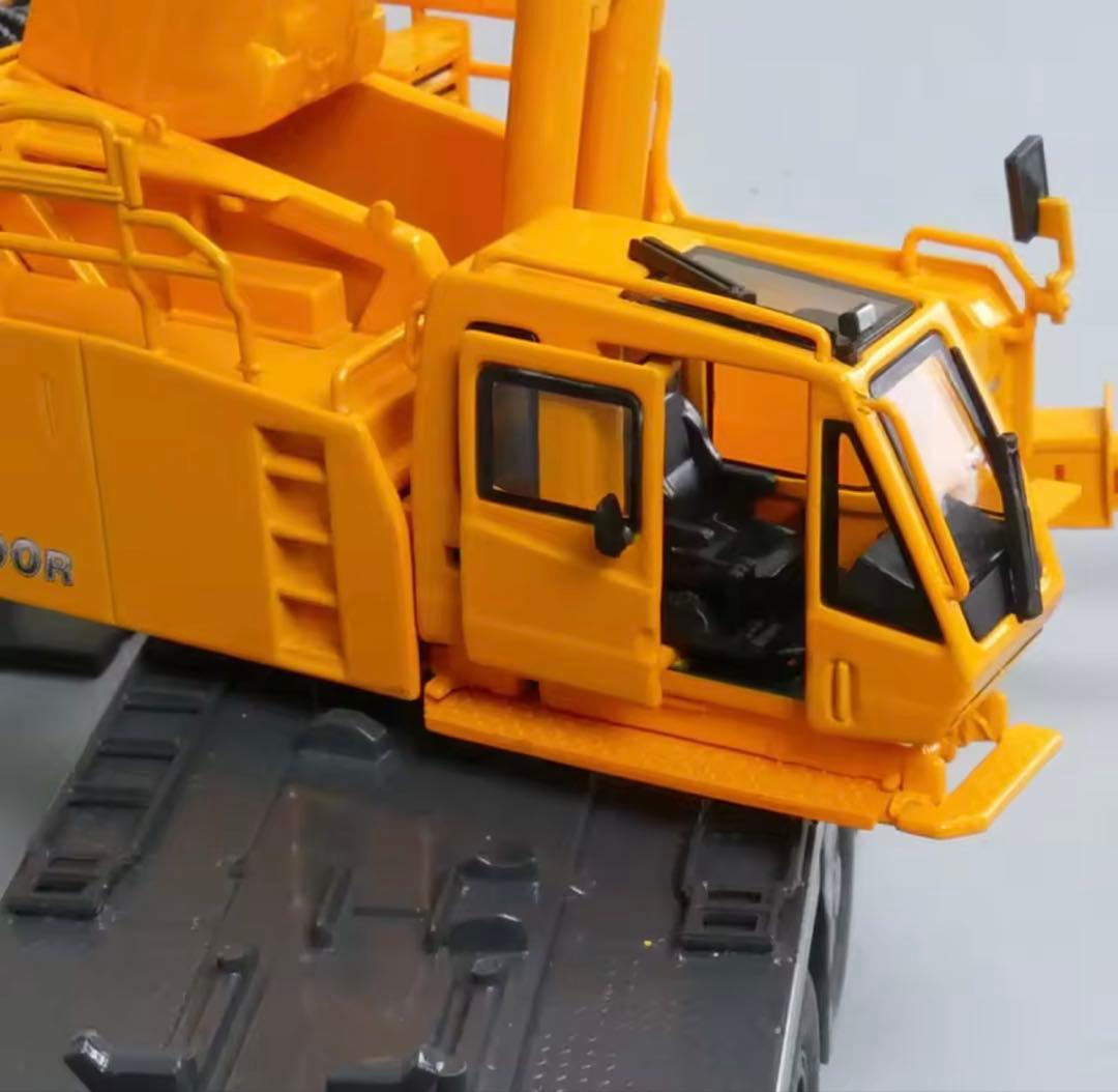 1:50 スケール日本 KATO KA1300 トラッククレーン モデル