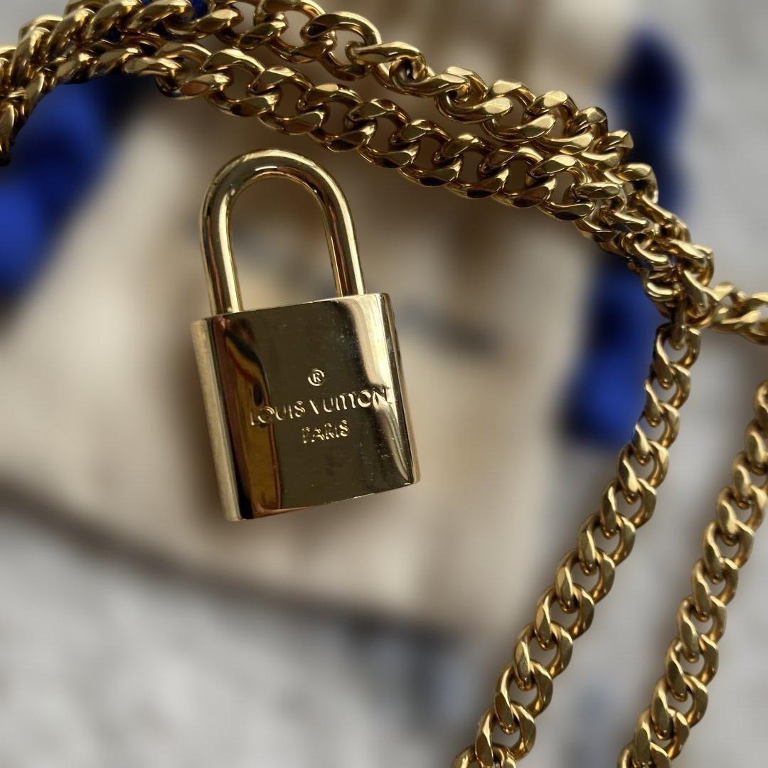 LOUISVUITTON南京錠　　喜平ネックレスチェーンお探しの方にも