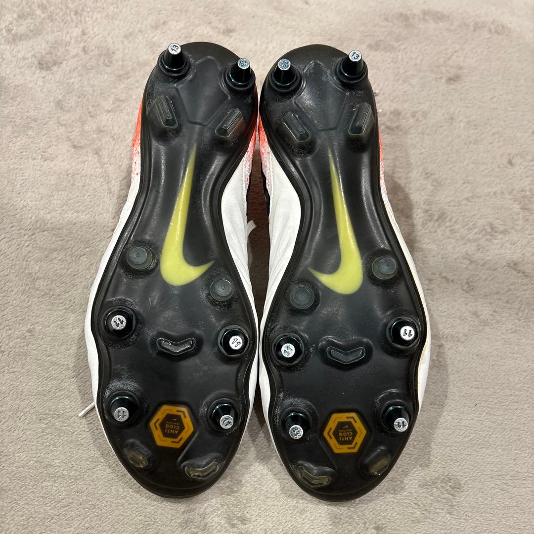 サッカースパイク ティエンポレジェンド7 エリートSG