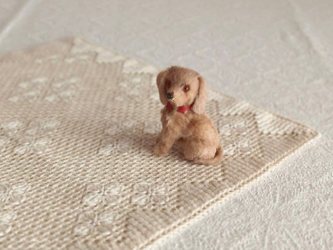 【misen2014さま】vintage ୨୧ リアルファーのおすましワンちゃん