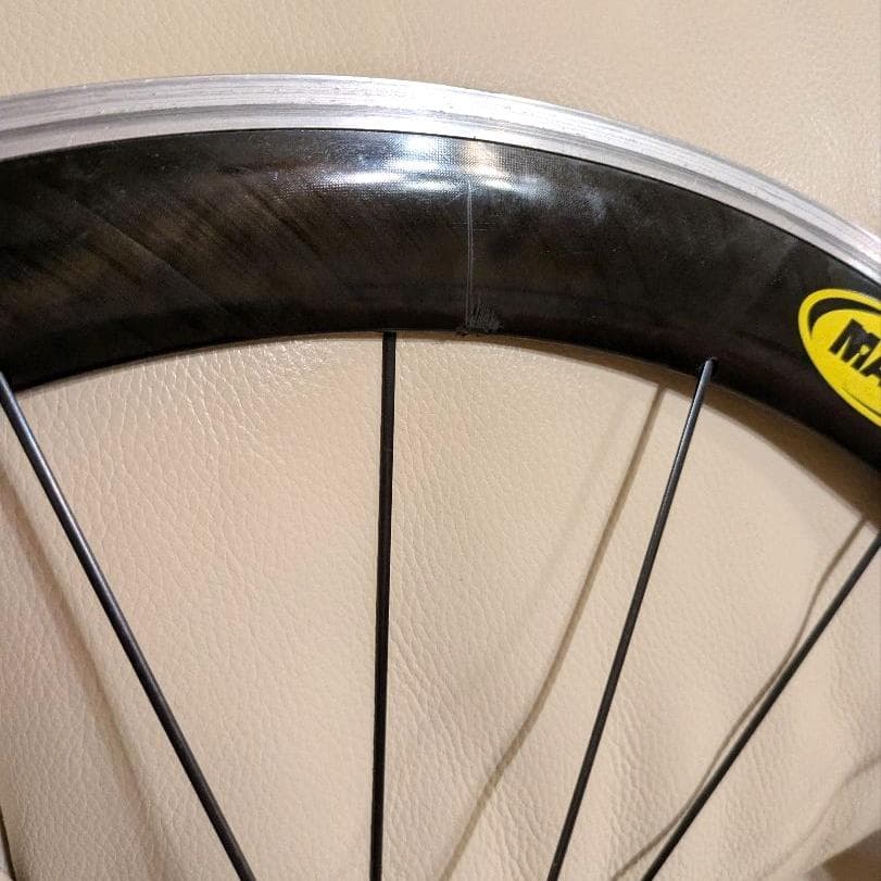 MAVIC マヴィック コスミックカーボン　SSC シマノ11S対応