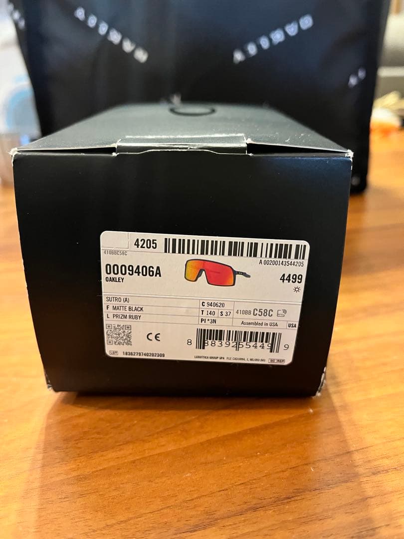 【未使用】オークリー スートロ レッドレンズ＋交換用レンズ付／付属品完備