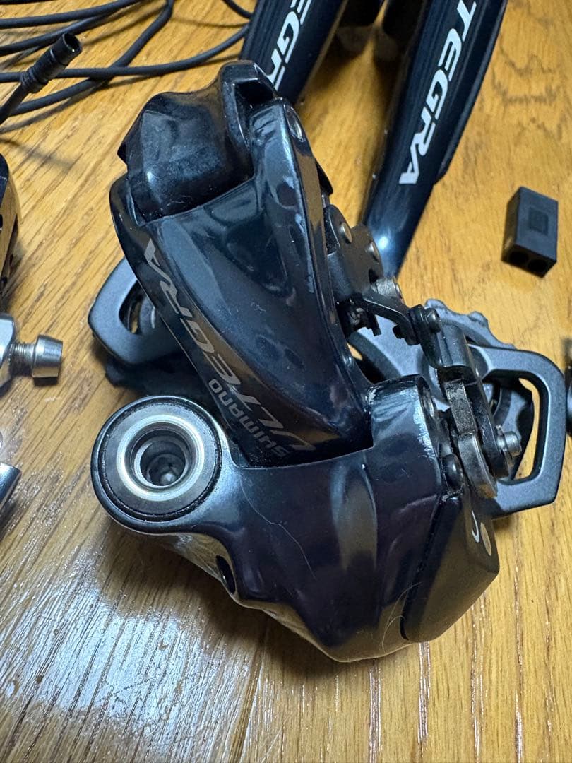 SHIMANO ULTEGRA 6870系di2 グループセット