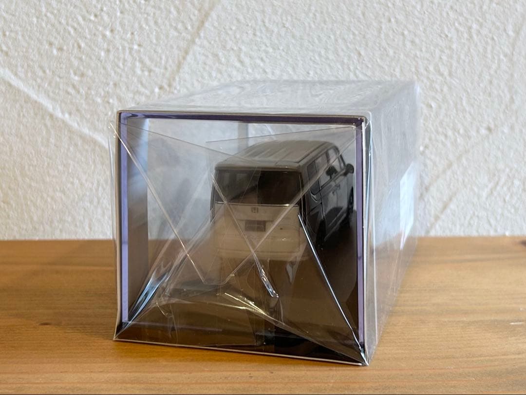 HONDA ステップワゴン e:HEV 1/43 プラチナホワイト ミニカー