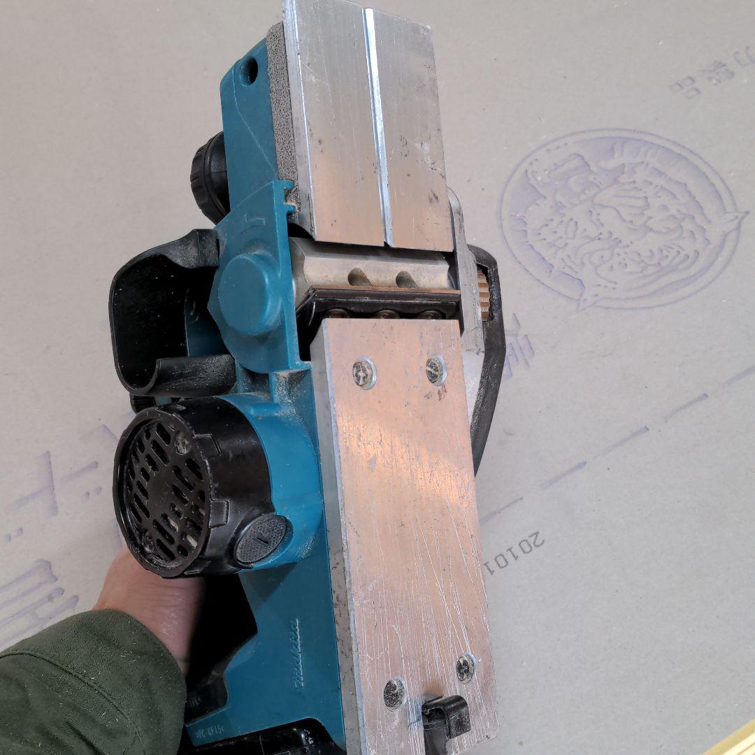 マキタ　充電カンナ　14.4Ｖ　超硬刃仕様