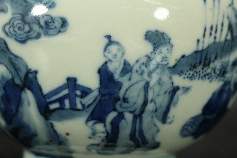 中国美術 青花 人物紋 瓶 高27cm 朗吟閣製 款(HA370)