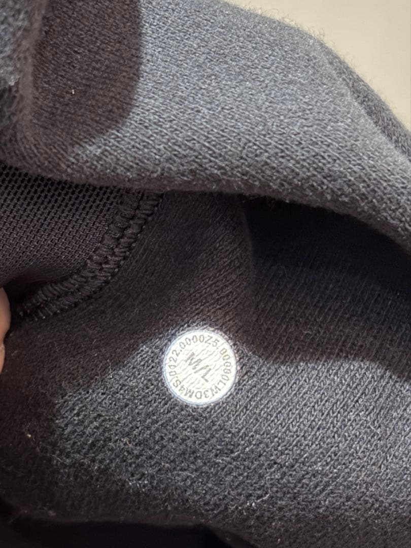 【超人気】ルルレモン　scubaオーバーサイズフーディ　サイズM