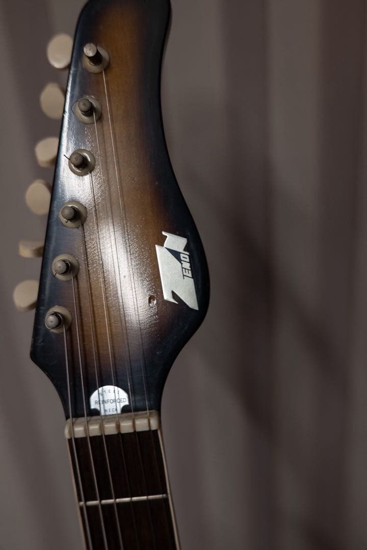 ギター ZENON ES-70T Gold Foil pick up