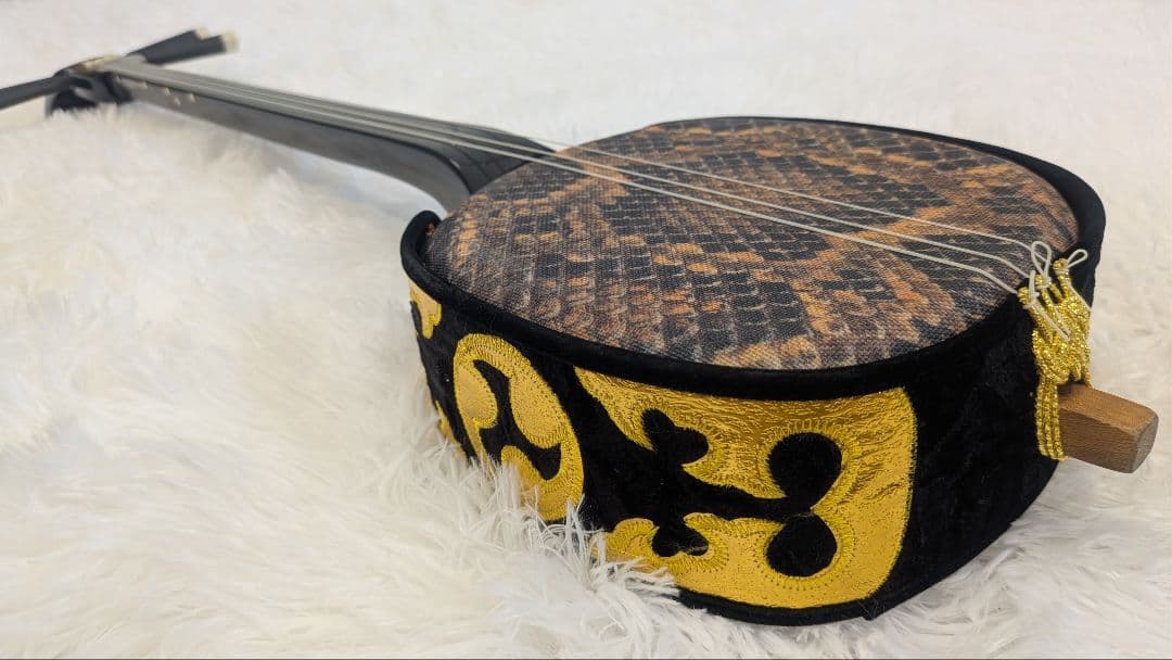 【美品】沖縄三線　人工皮　2WAYソフトケース付き　初心者