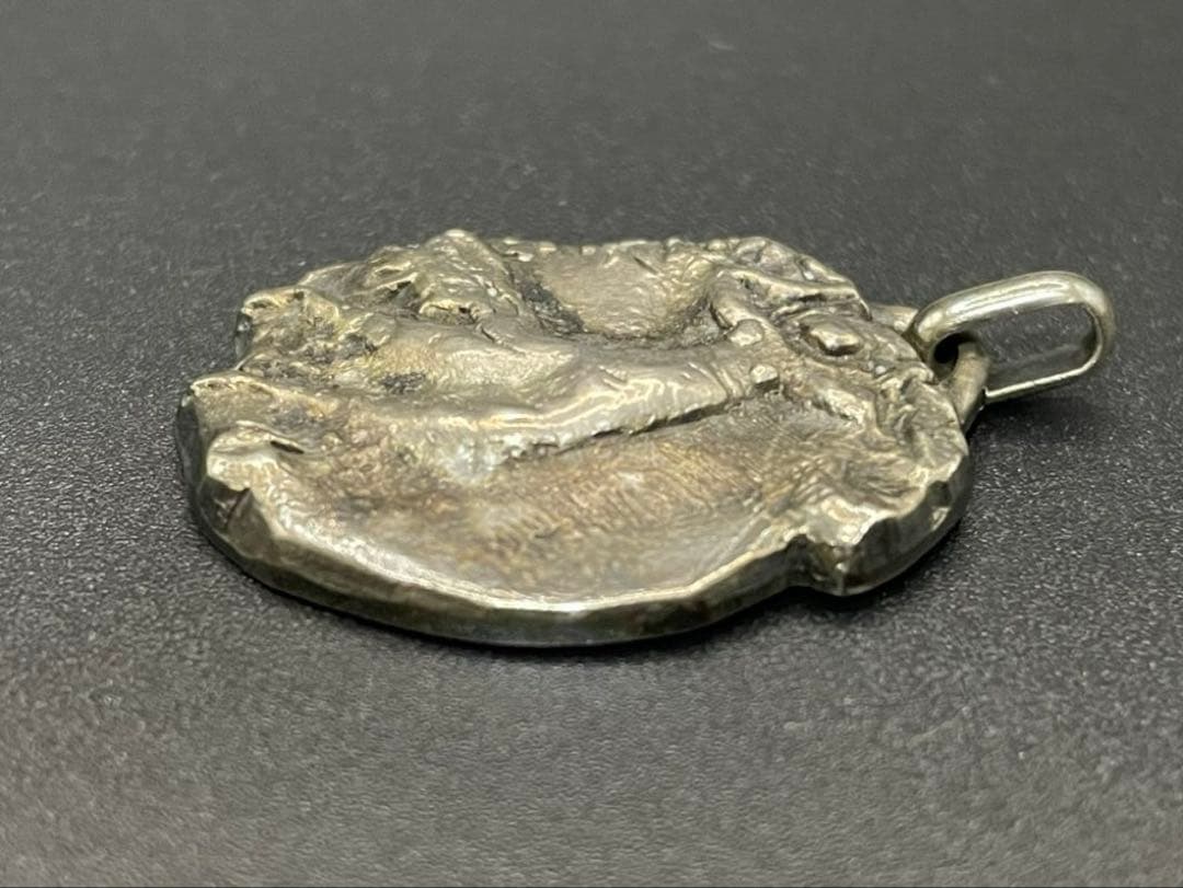 彫刻家 佐藤忠良 「空よ」 ペンダントトップ