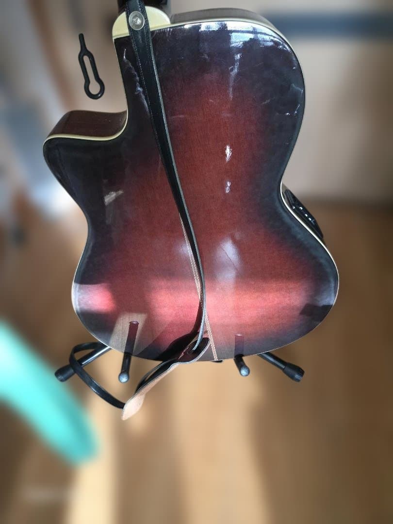 ★MorrisMR-601 エレアコ ギター ショルダーバッグ(合皮？) 付き