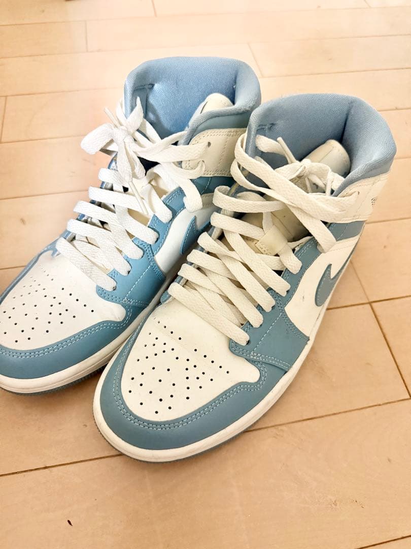 ジョーダン　NIKE 水色