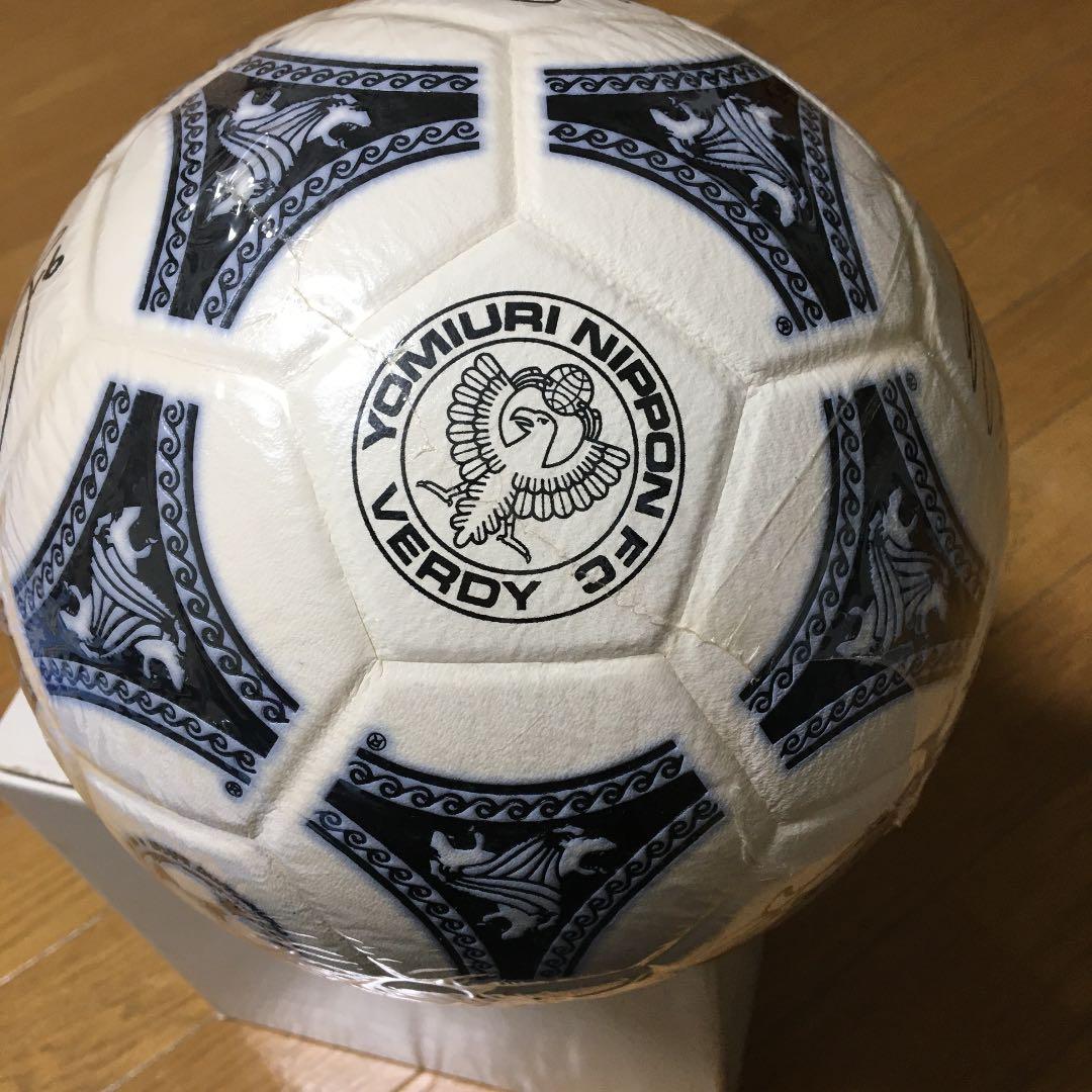 ワールドカップモデル'90 サイン入りとナビスコカップのリストウォッチ　レア物