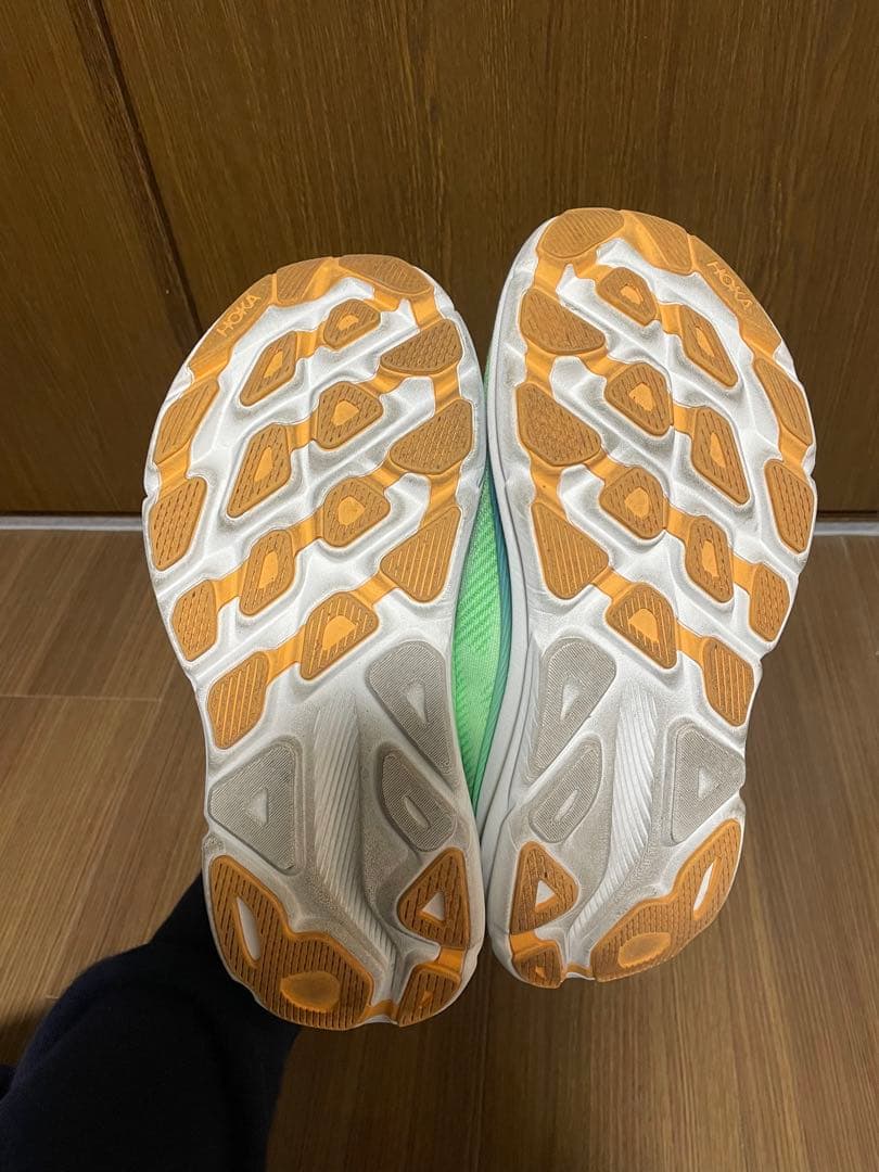 ホカオネオネ クリフトン9 26cm hoka clifton9