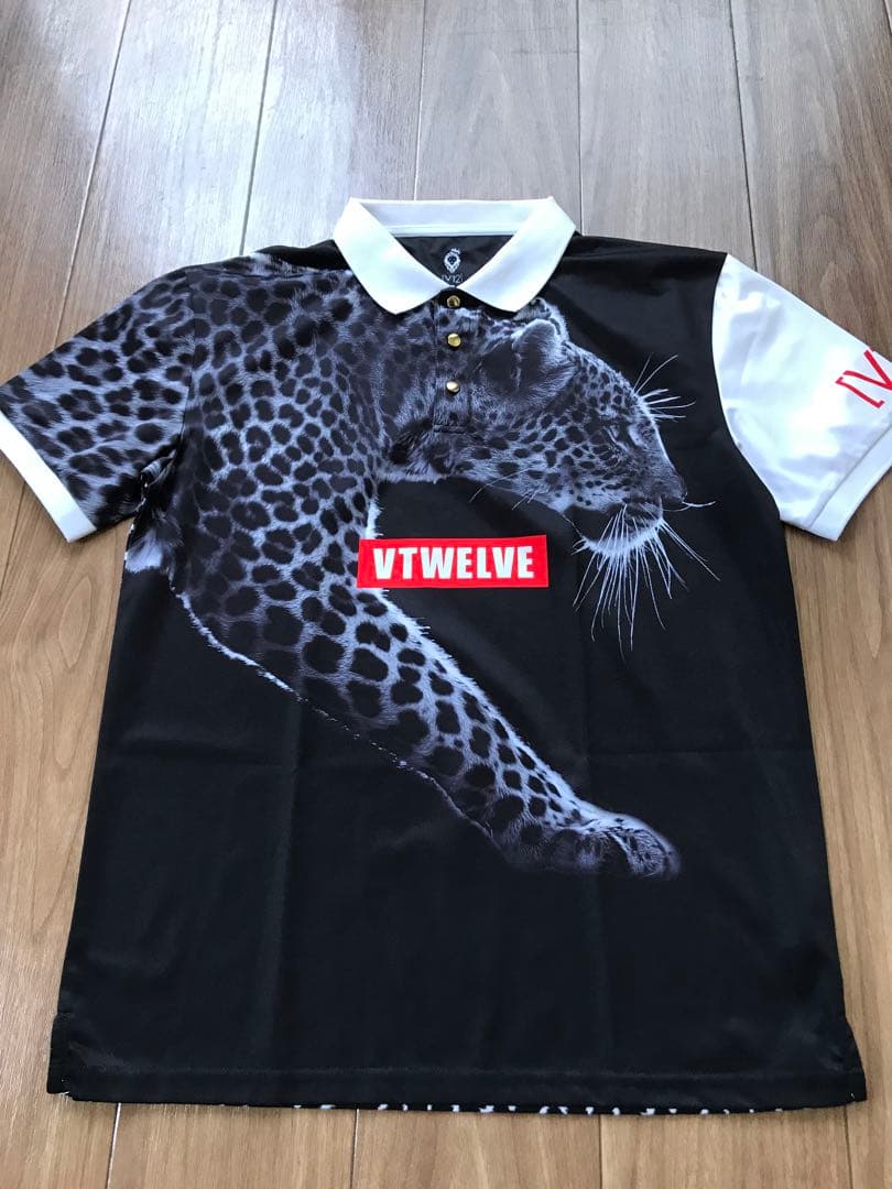 未使用に近い　タグなし　V12 ヴィトゥエルブ 半袖　ポロ　メンズ　サイズL