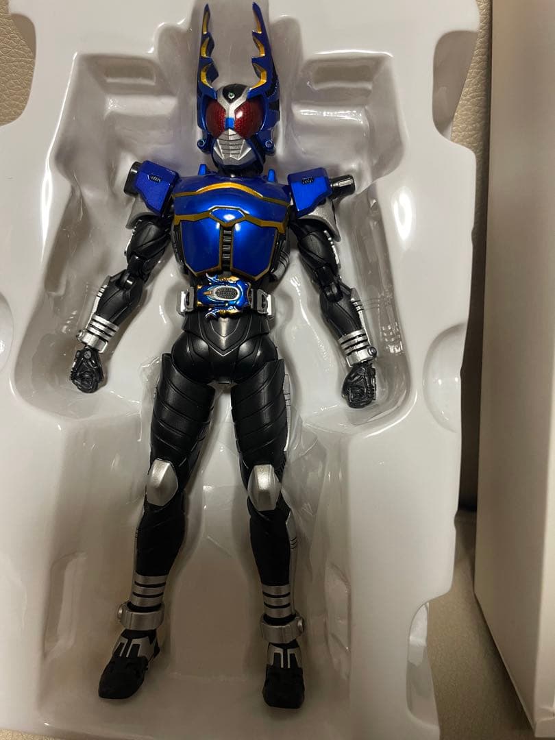 真骨彫製法　仮面ライダー　ガタックライダーフォーム フィギュア