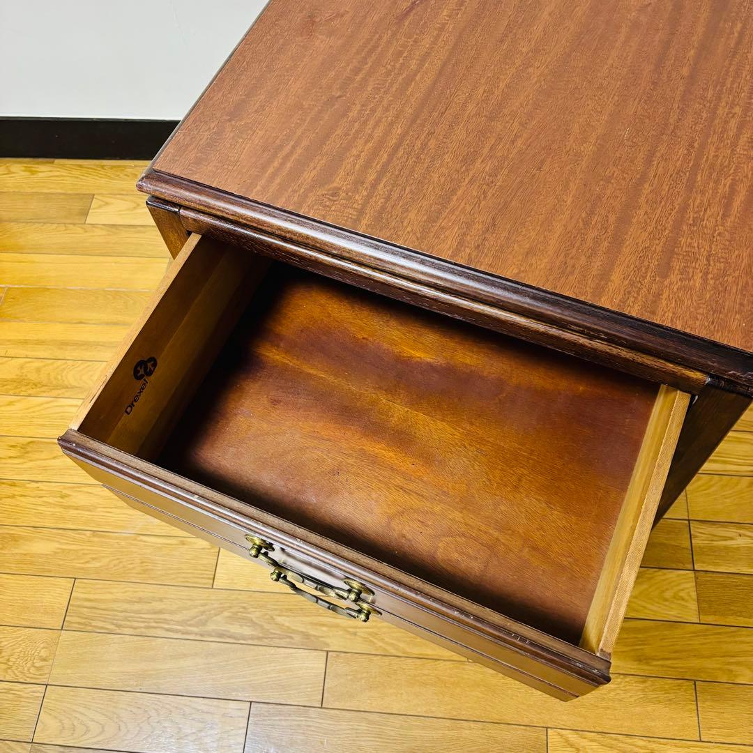 DREXEL HERITAGE Touraine　サイドテーブル　収納付き