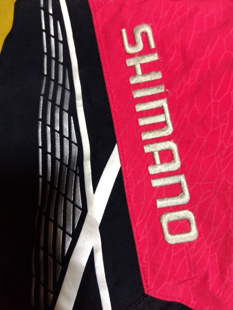 シマノ　防寒着　防寒パンツ　2XL レッド　サスペンダー付き　防寒対策