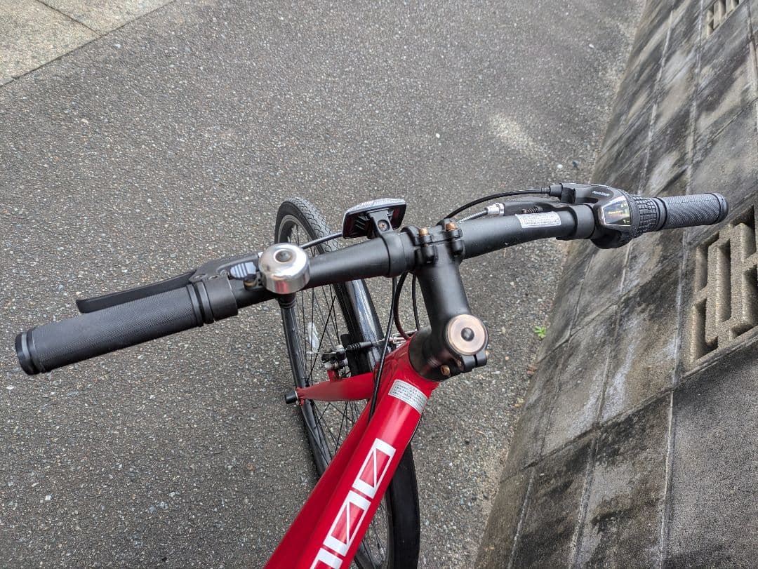 クロスバイク レッド アルミフレーム