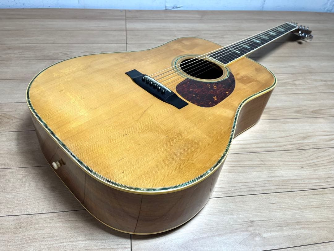 アコースティックギター モラレス Morales M200 / ドレッドノート