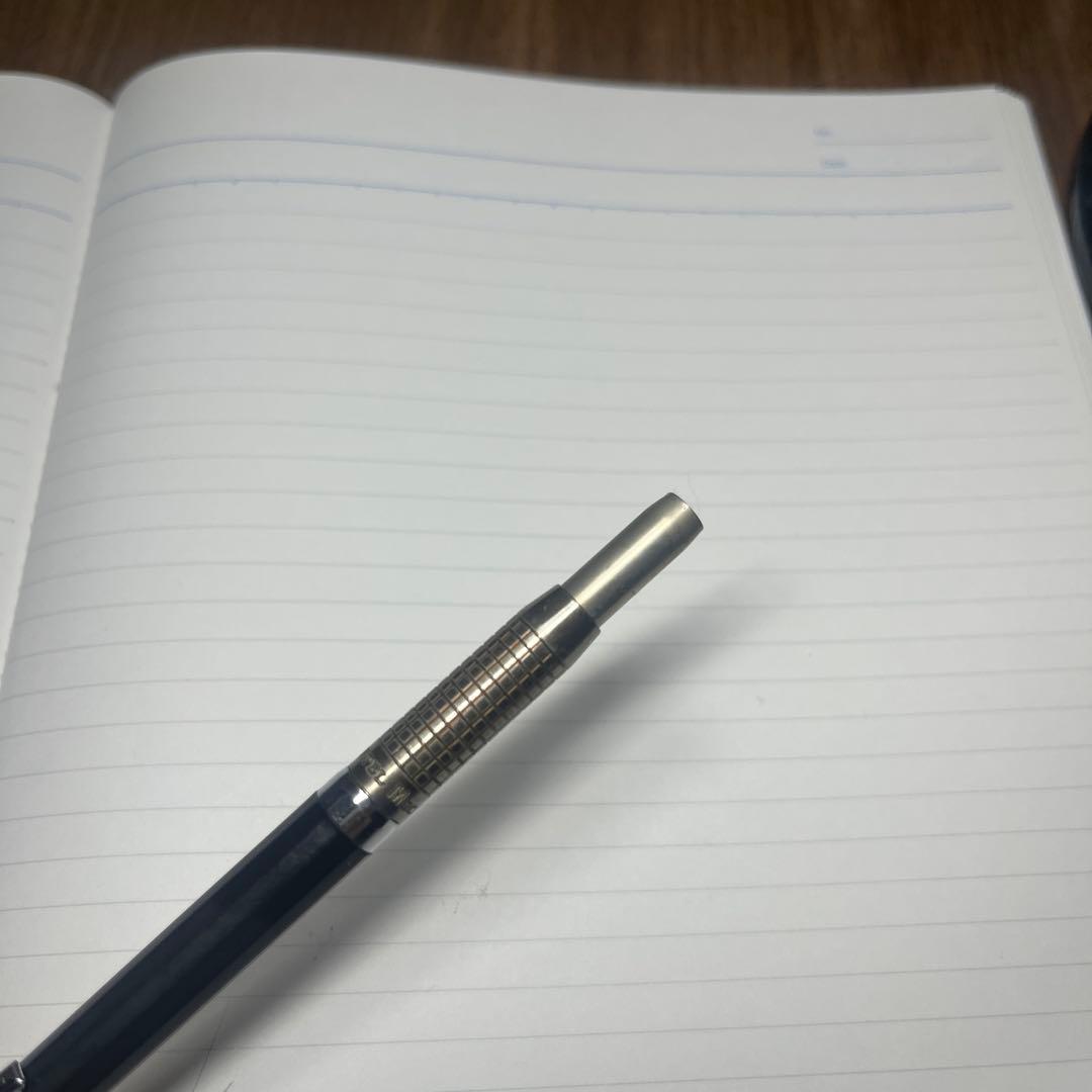 ぺんてる　メカニカ　0.3mm