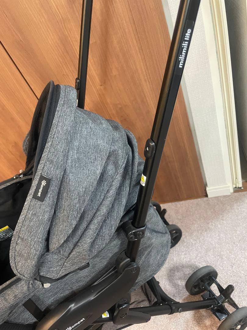 コムペットペットカート　ミリミリライトアルファ　ブラック