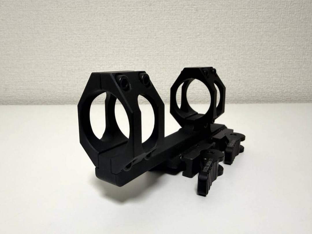 実物 American Defence 30mm スコープマウント