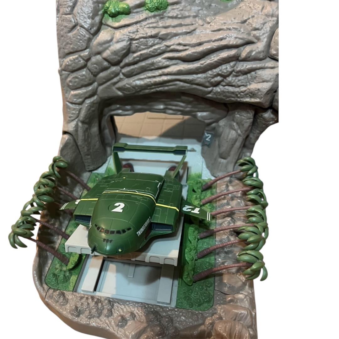 サンダーバード　DXトレイシーアイランド　サウンドビークルシリーズ