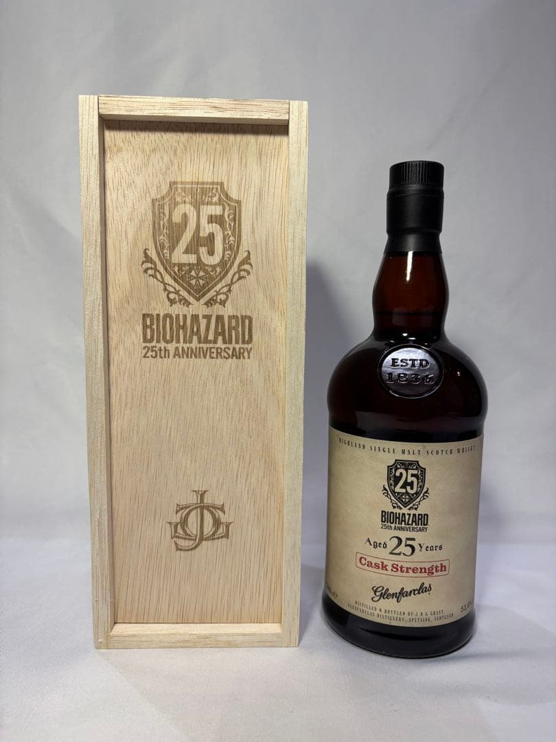 【未開栓・箱付】グレンファークラス25年 バイオハザード25周年記念ボトル