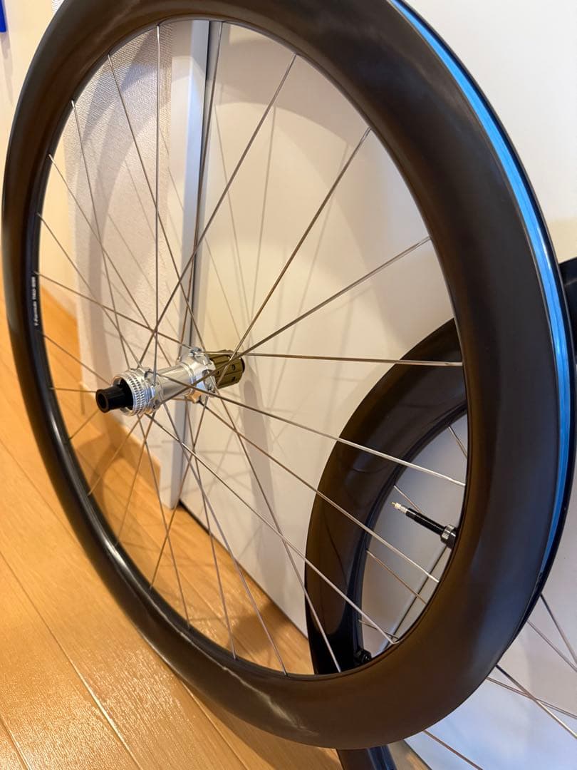 カーボンホイール CX-ray