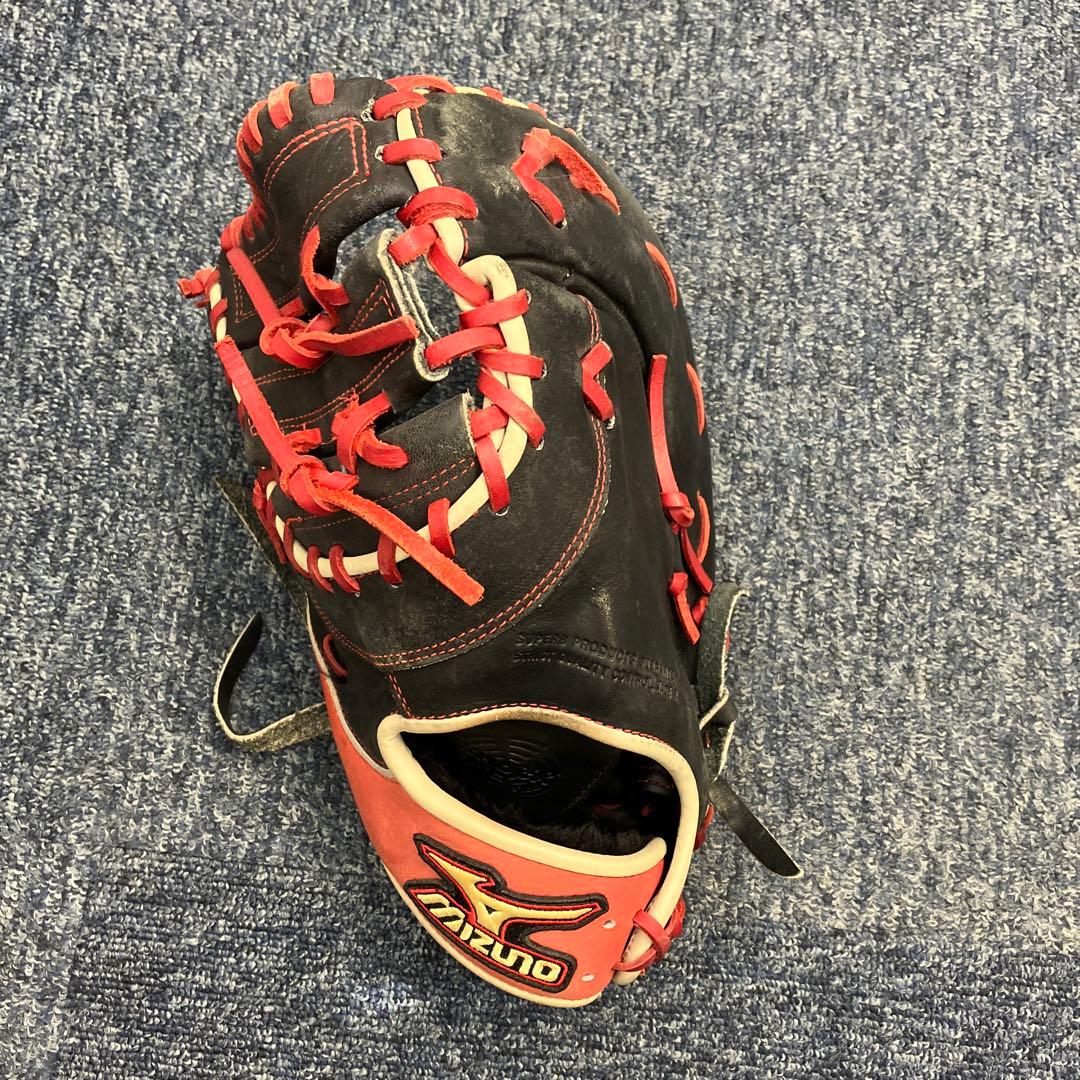 Mizuno 軟式グローブ 黒/赤ファーストミット