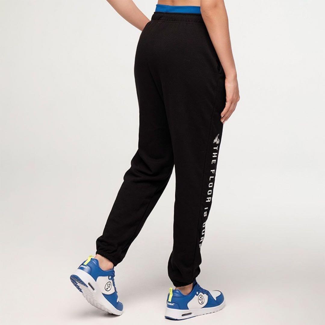 新品　正規品　X S ズンバ　スヌーピー　パンツ