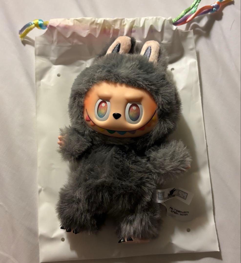 ☆*☆様 正規　Labubu Big into energy ラブブ シークレッ