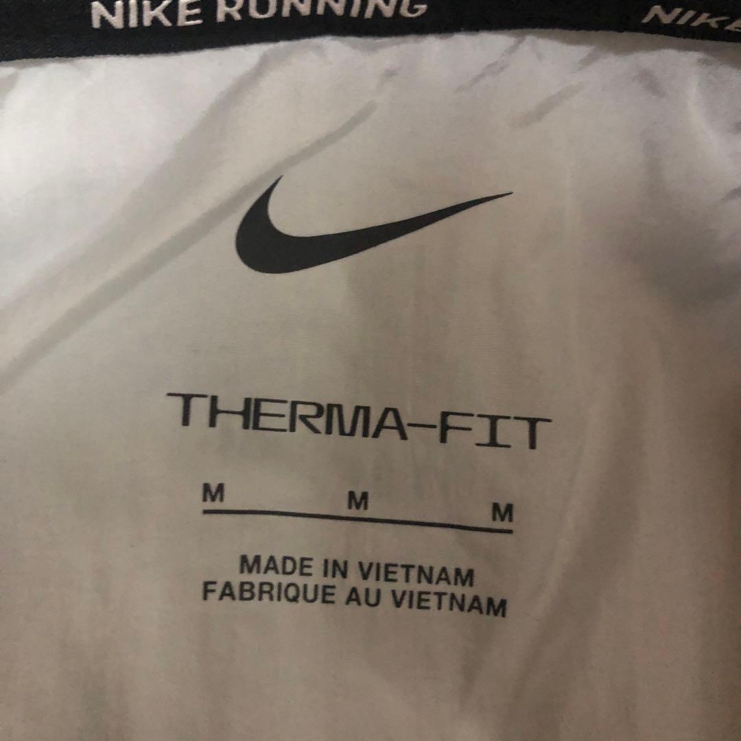ナイキエアロレイヤー　ジャケット新品