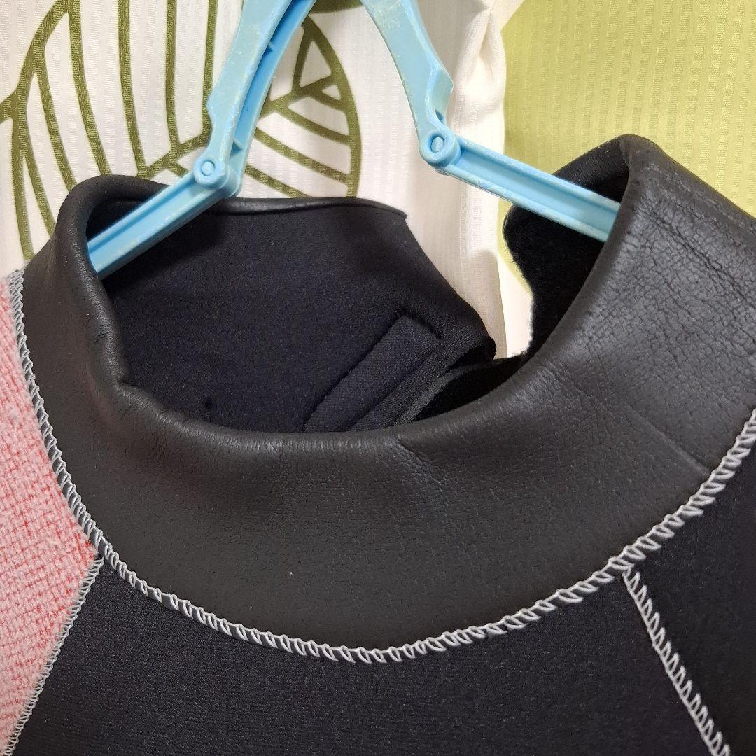 O'Neill Superfreakセミドライ スーツ 黒サイズM美品、値下げ！