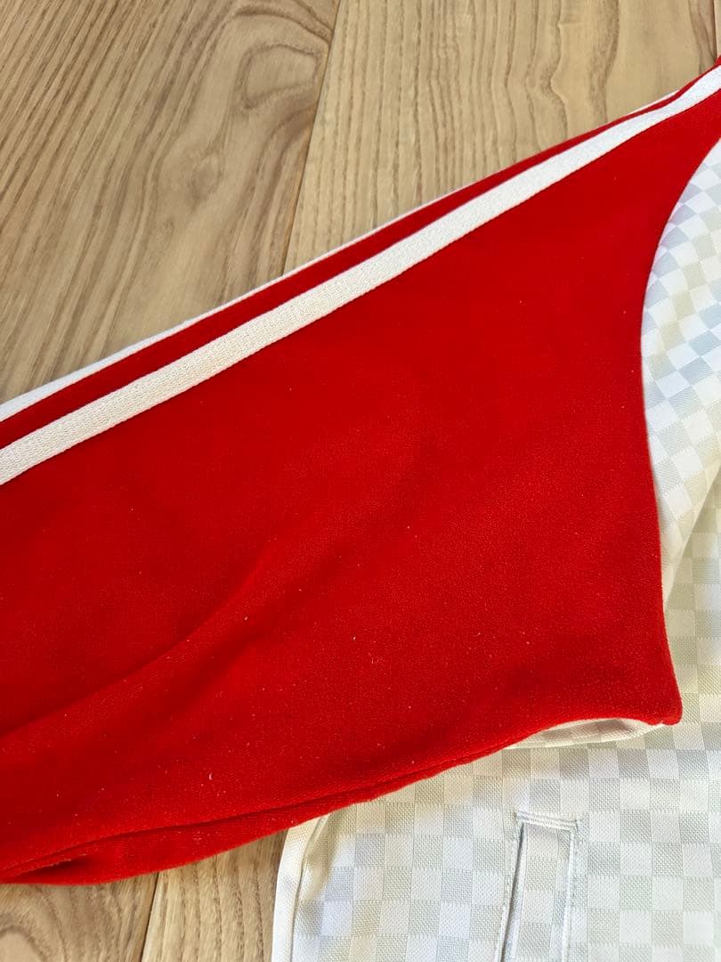 激レア アディダス　リバプールFC　ロゴ刺繍　トラックジャケット　ジャージ