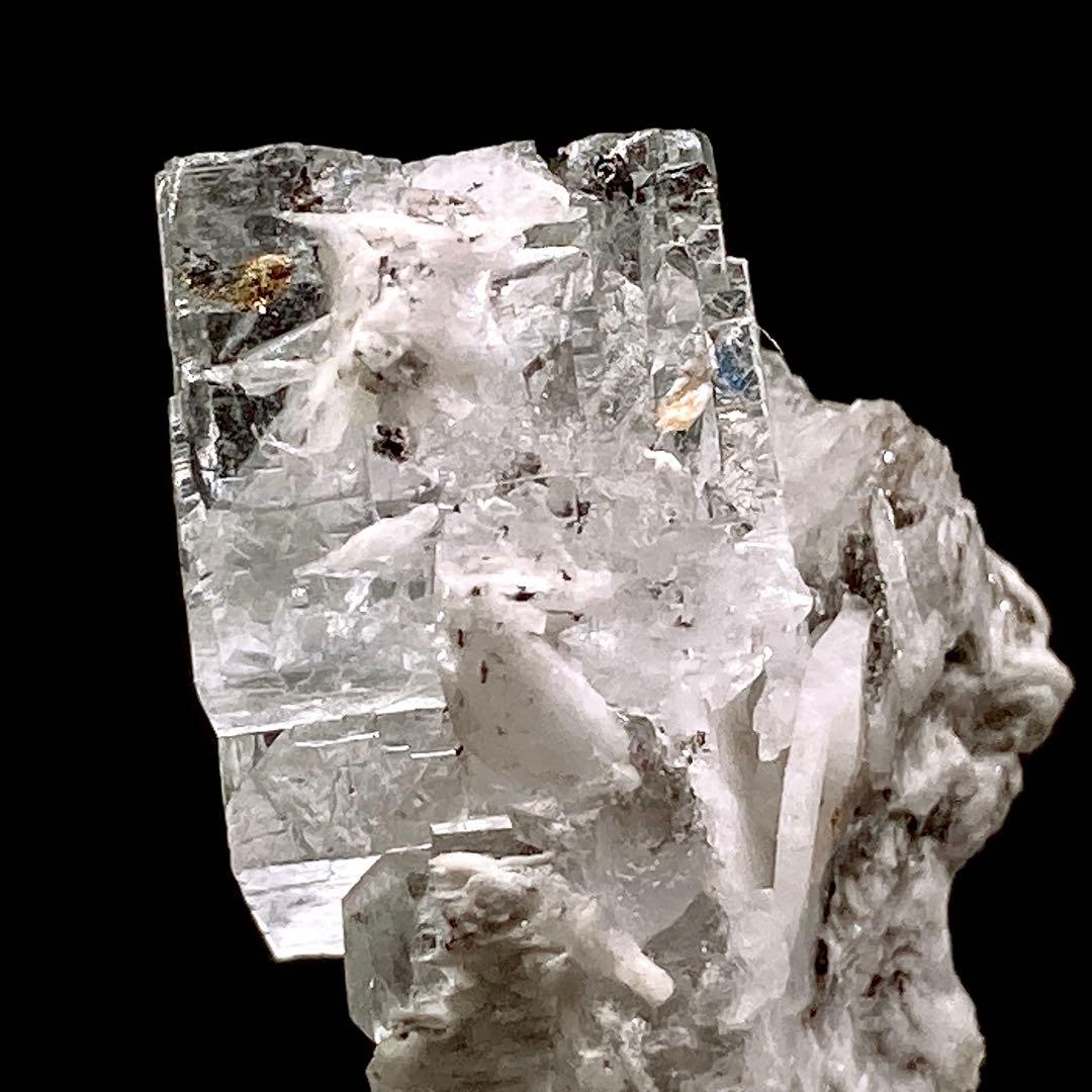 c*z様 『エミリオ鉱山』　フローライト　蛍石　原石　鉱物標本　天然石　303