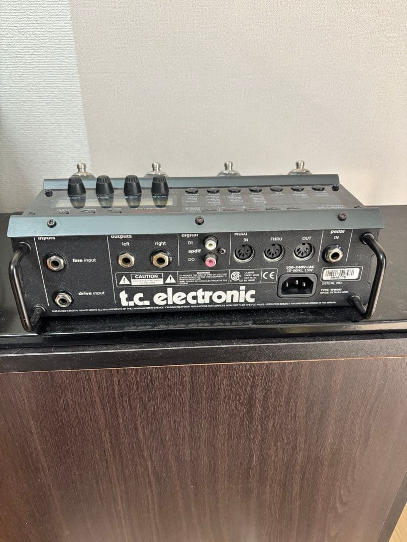 ギター t.c. electronic Nova System