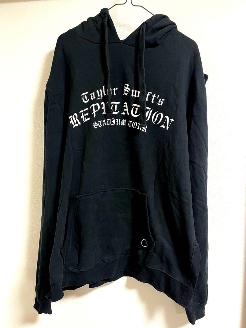 日曜まで限定値下げ〜23時頃まで　テイラースウィフト　パーカー　レピュテーション