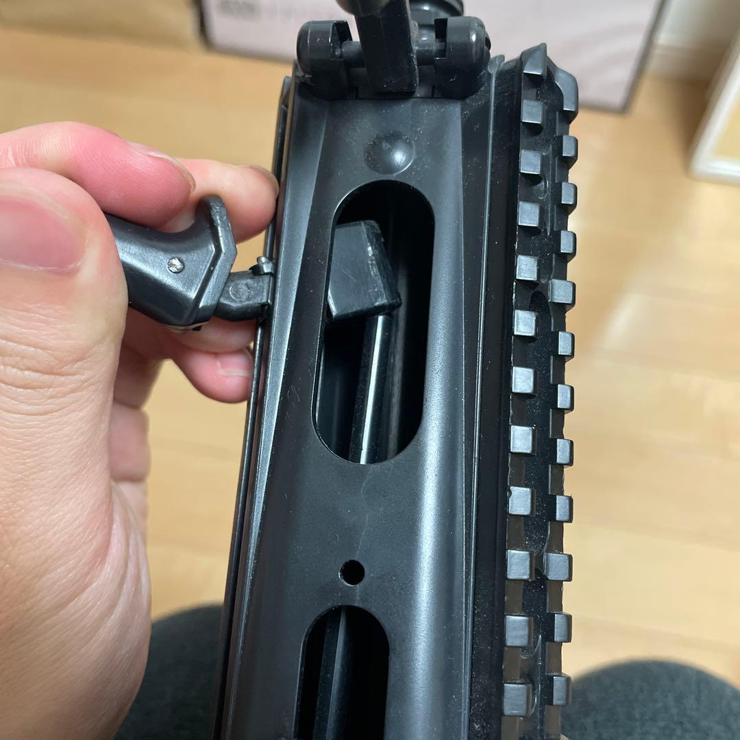 東京マルイ タボール21 ブラック スコープ・ライト付 10禁