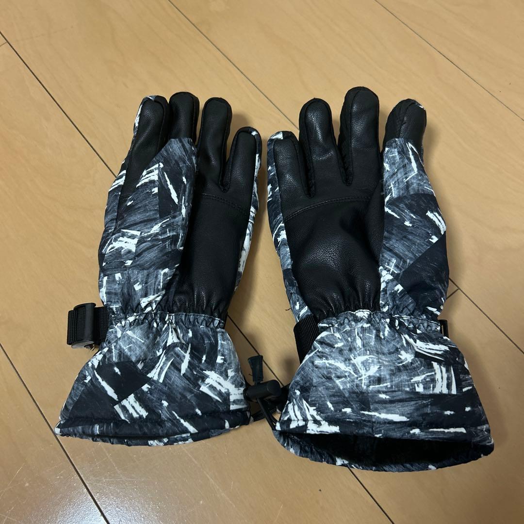 【ヘンプルさん専用】スノボ上下ウェア　PONTAPES Lサイズ（メンズ）