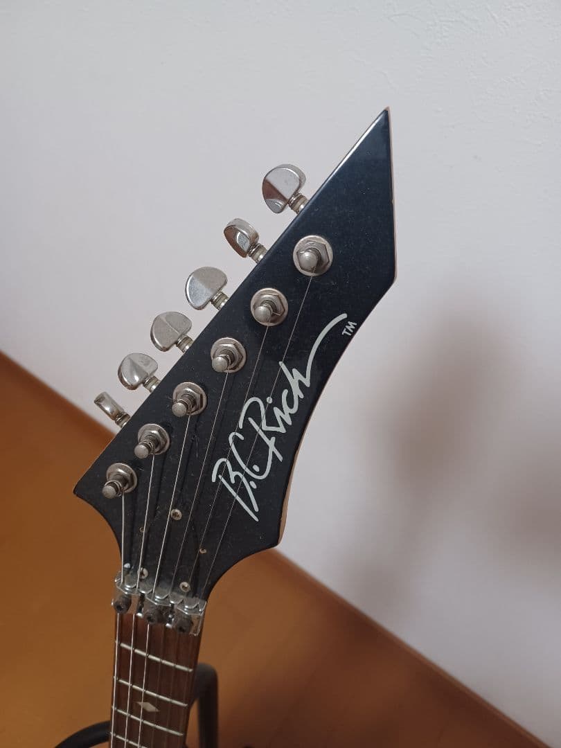 B.C Rich アイアンバード