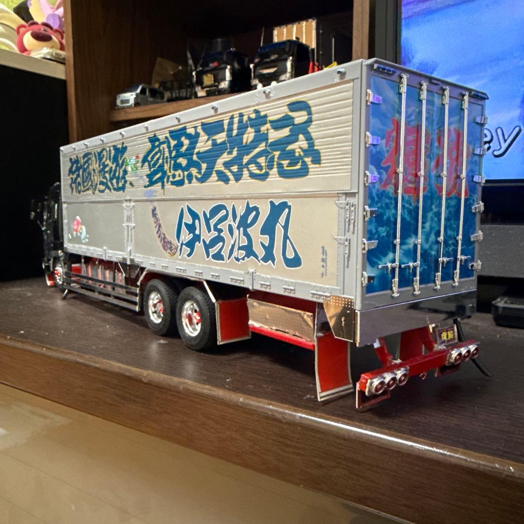 デコトラプラモデル 完成品