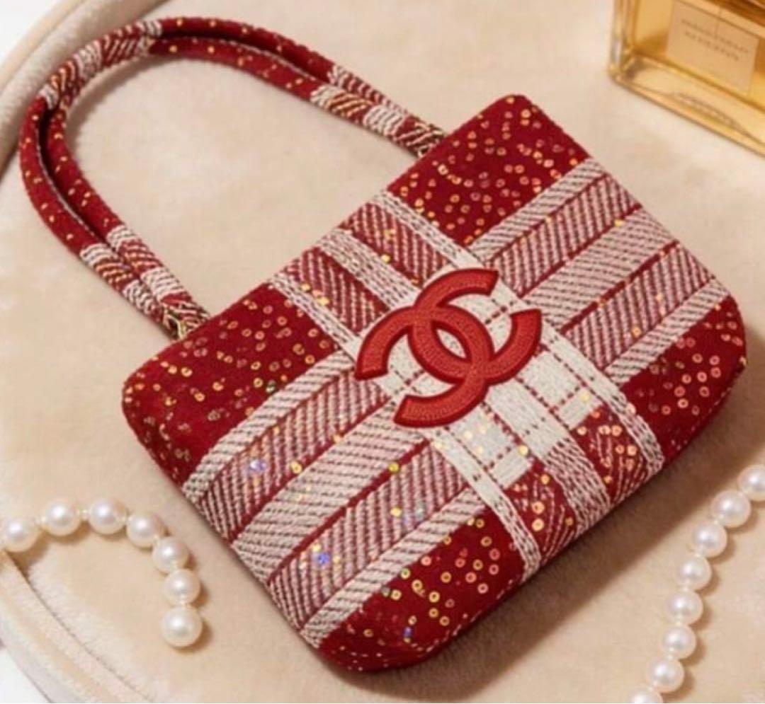 シャネル CHANEL 赤　新品　スパンコール トートバッグ