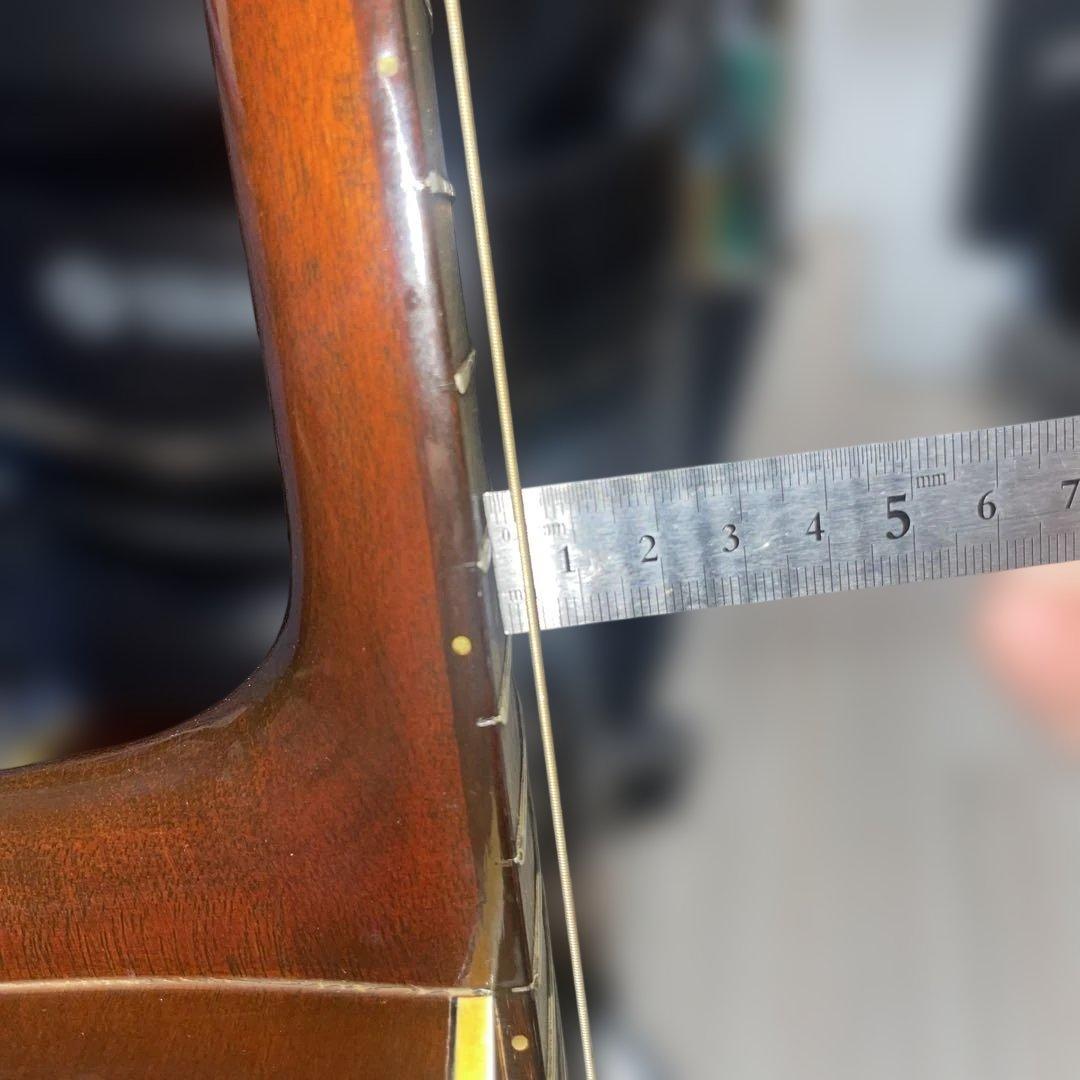 低音激鳴り　ヤマハFG-200 ブラックラベル